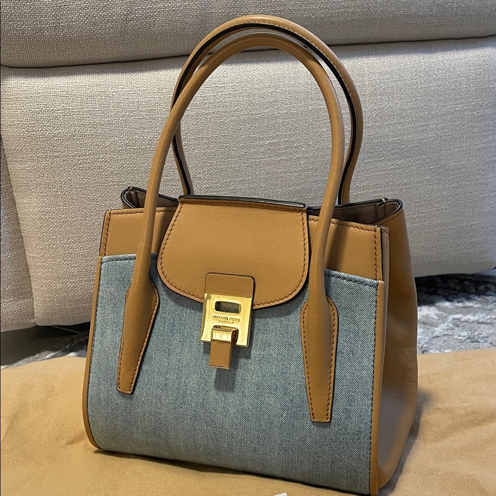 Michael Kors Bancroft Satchel